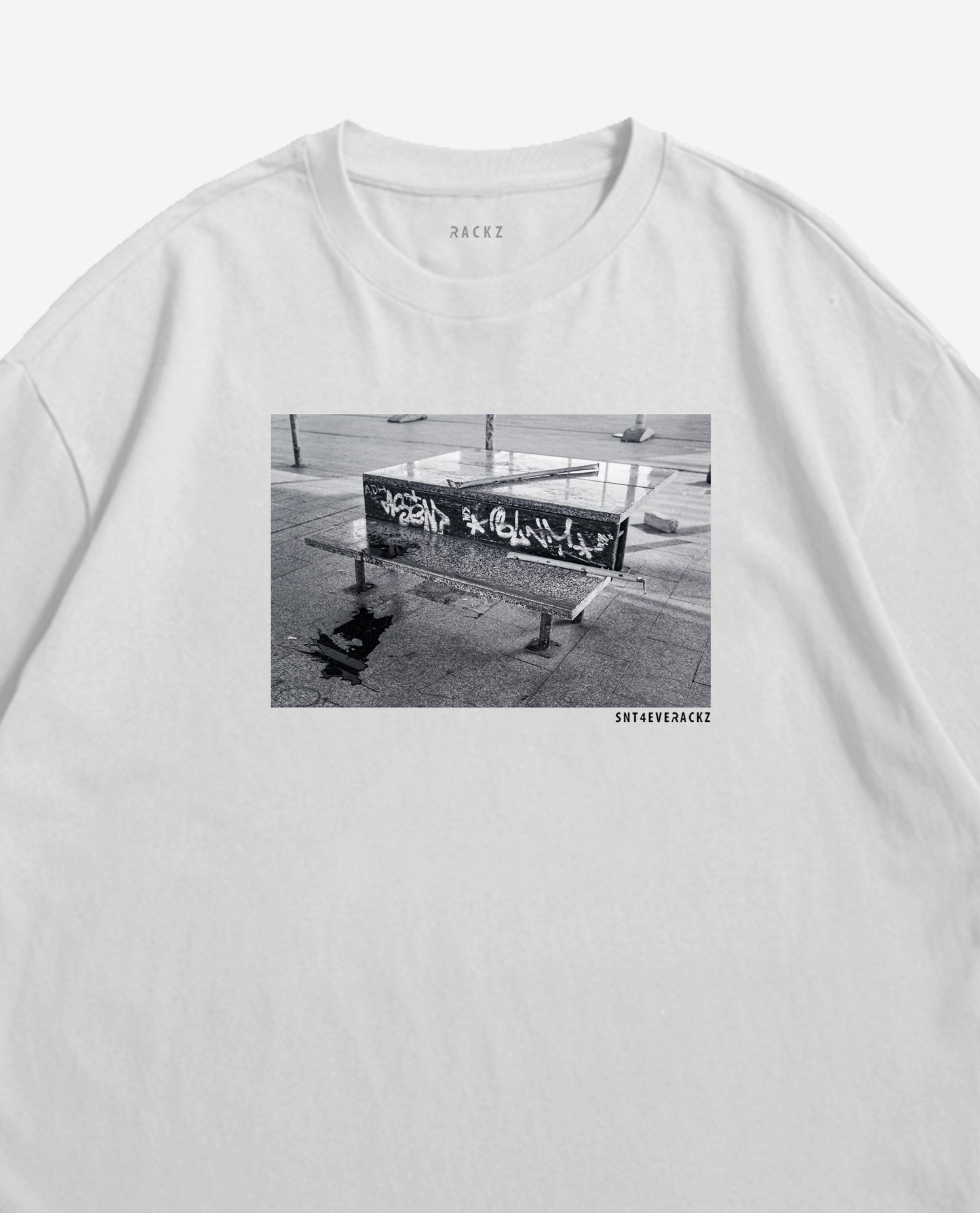 RACKZ GALLERY x SNT4EVER White